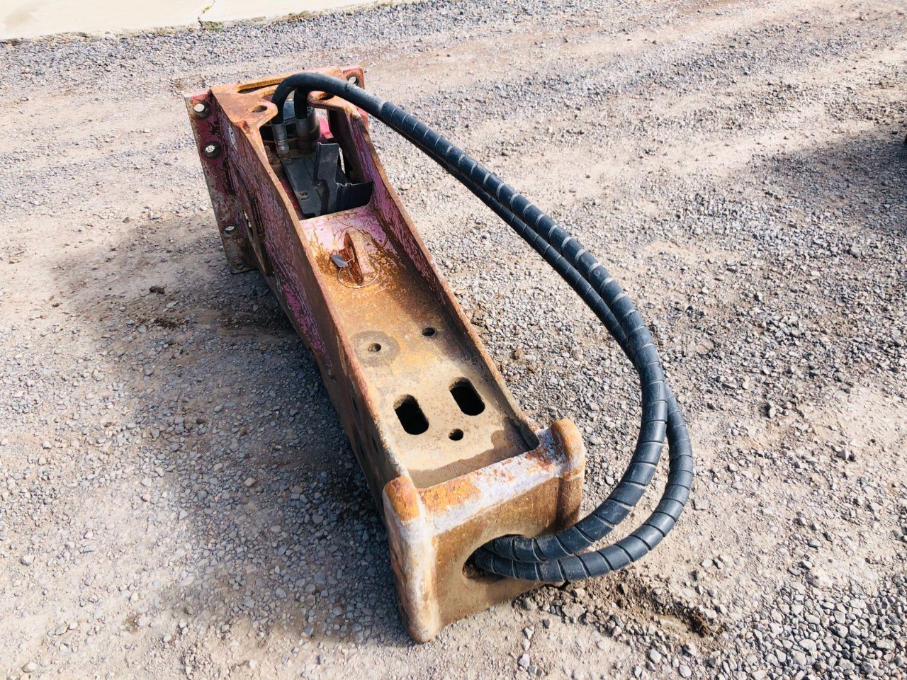 ./imagenes/INVOICE/2019/15657/MARTILLO HIDRAULICO (3).jpg